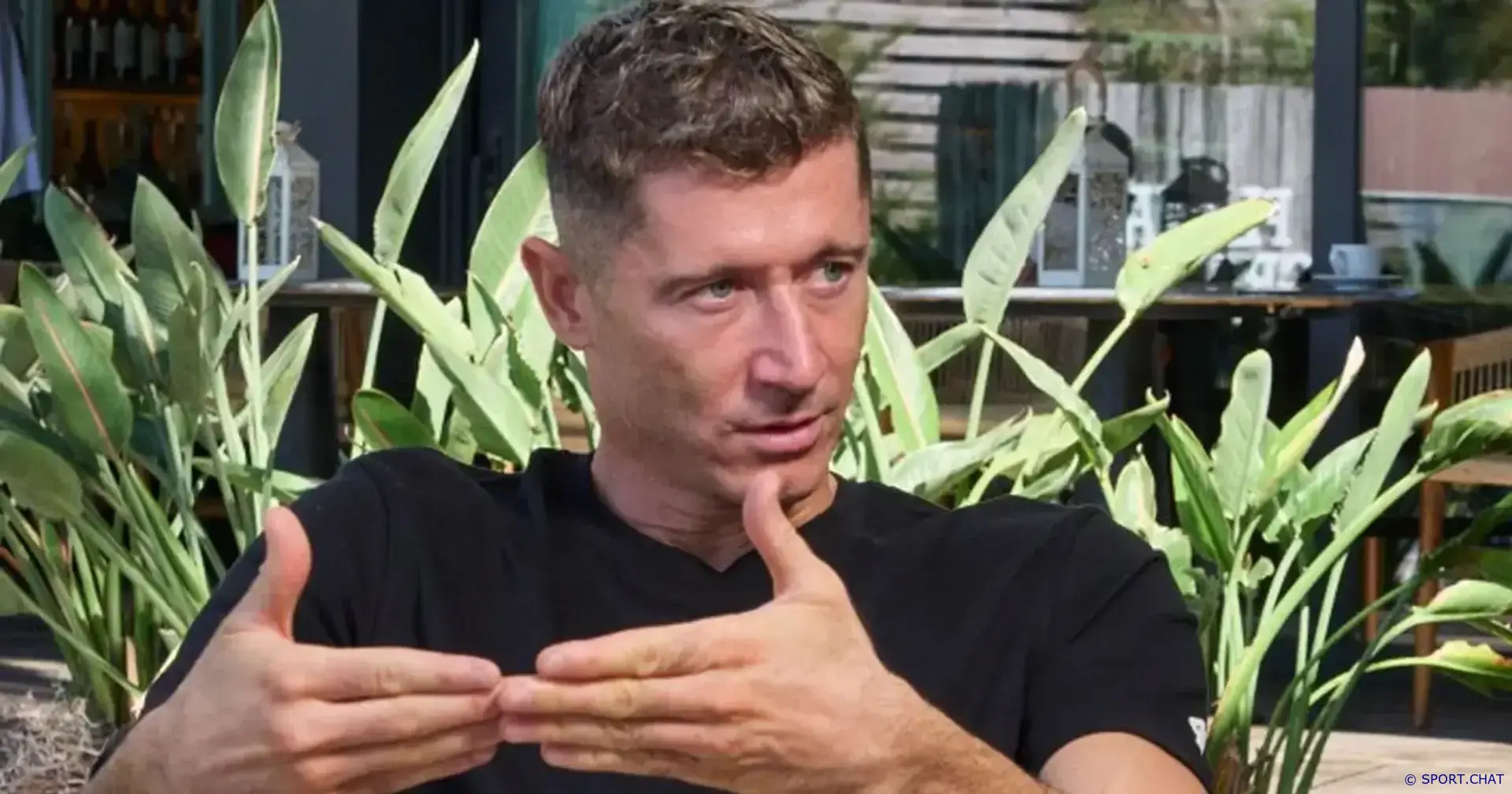 Роберт Левандовски называет фаворитов Лиги чемпионов: «Барселона, Реал, ПСЖ»