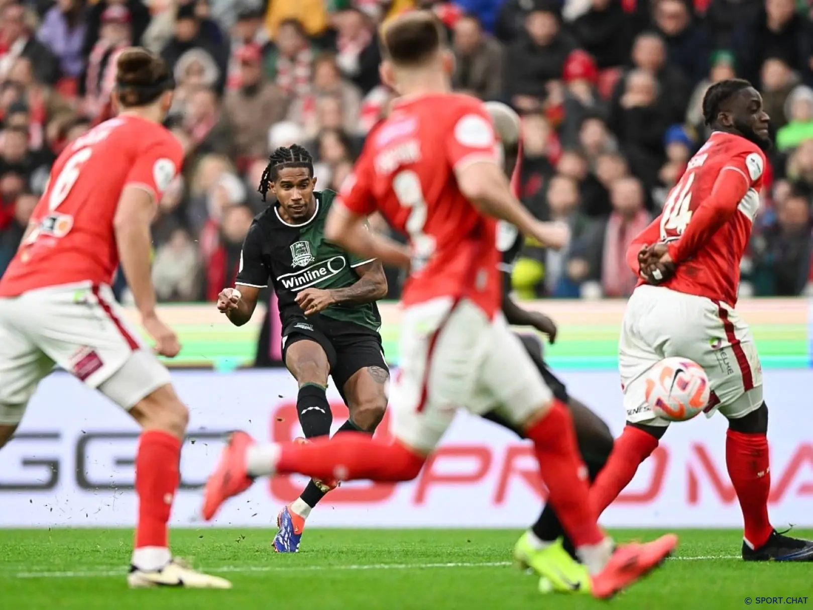 Самолёт со «Спартаком» не смог вылететь из Краснодара после матча РПЛ