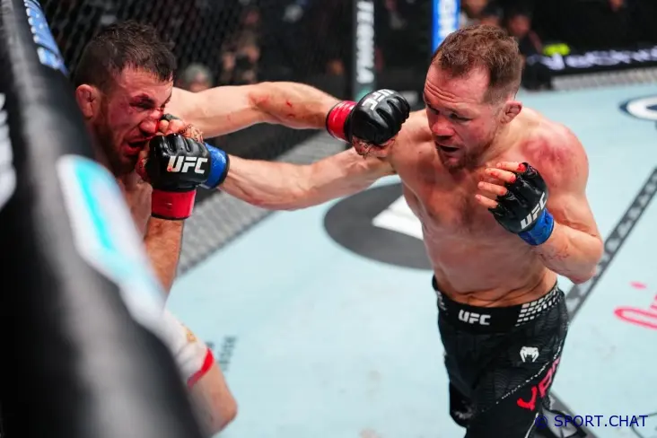 Пётр Ян взял реванш и снова стал чемпионом UFC в легчайшем весе