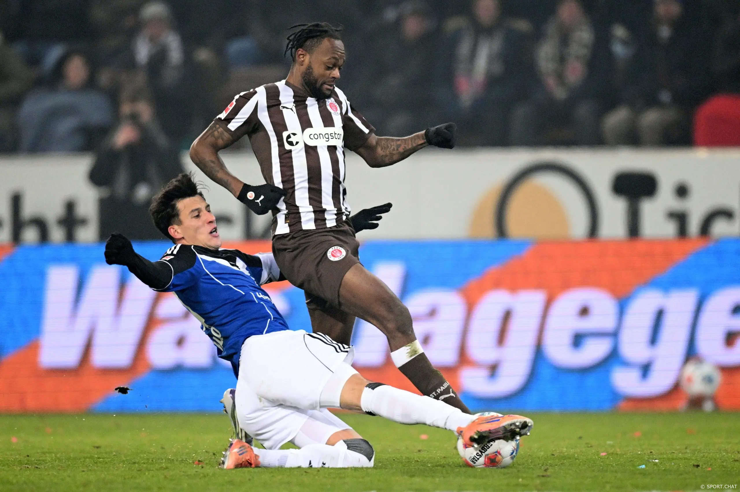 «Гамбург» был убедительнее, но счёт не открыл: 0:0 с «Санкт-Паули» на выезде