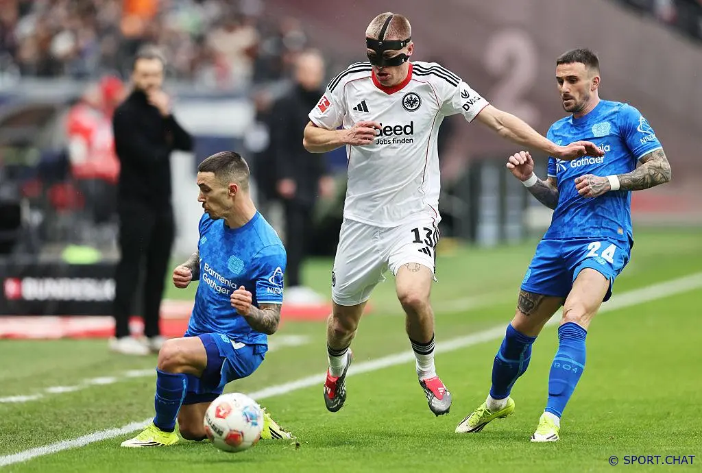 Байер уверенно обыграл Айнтрахт Франкфурт на выезде — 3:1