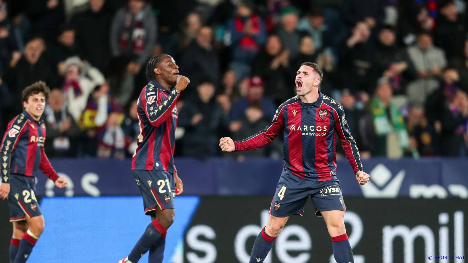 «Леванте» вырвал победу у «Эльче» на 96-й минуте — 3:2 дома!