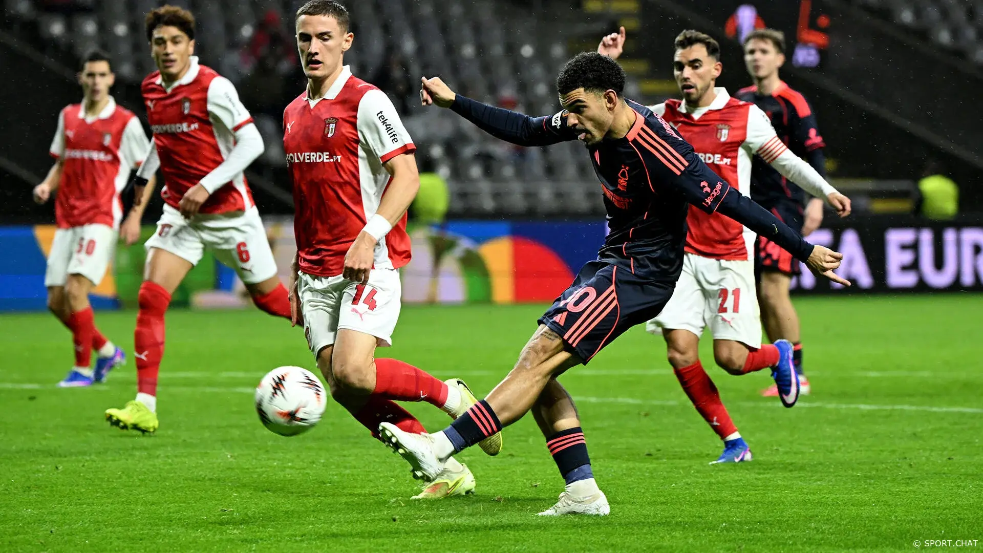 Лига Европы: «Брага» дожала «Ноттингем Форест» дома — 1:0