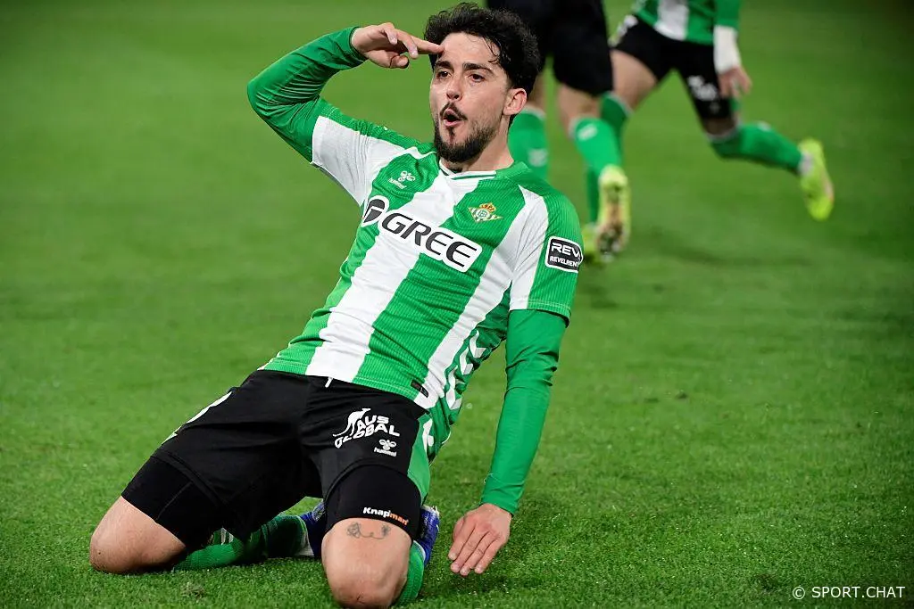 «Бетис» дожал «Валенсию» дома и вырвал победу — 2:1