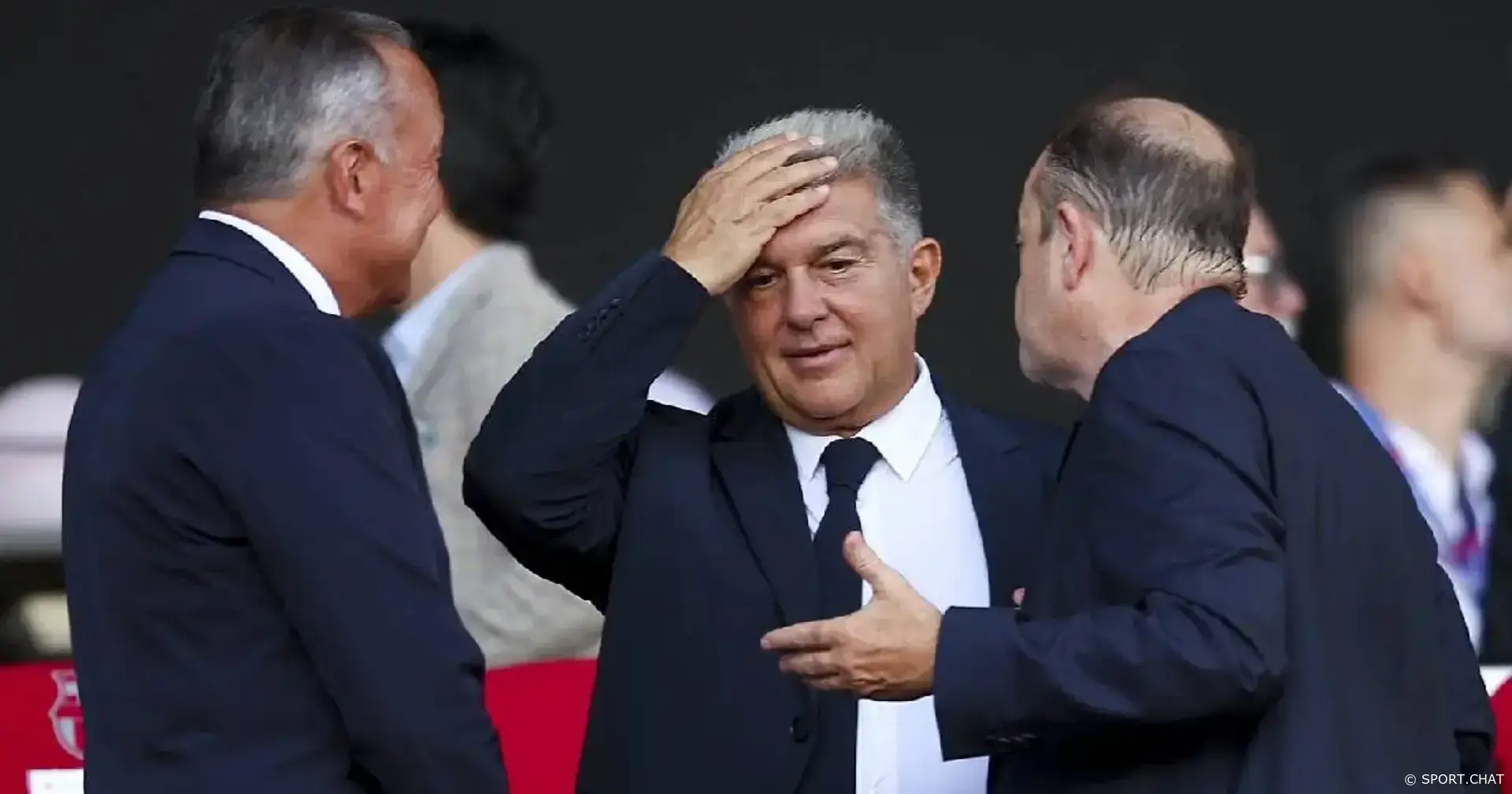 «Барселона» ответила на новые финансовые обвинения в адрес Жоана Лапорты