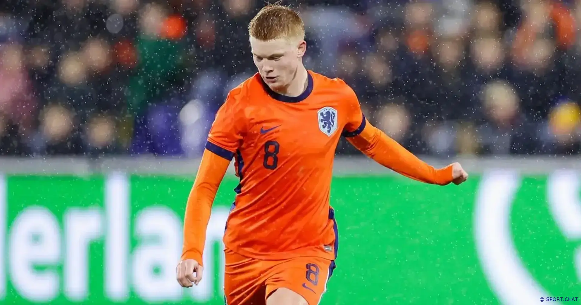 «Реал Мадрид» проигрывает конкуренцию клубам Премьер-Лиги за трансфер топ-таланта Кийса Смита: цена сделки будет высокой