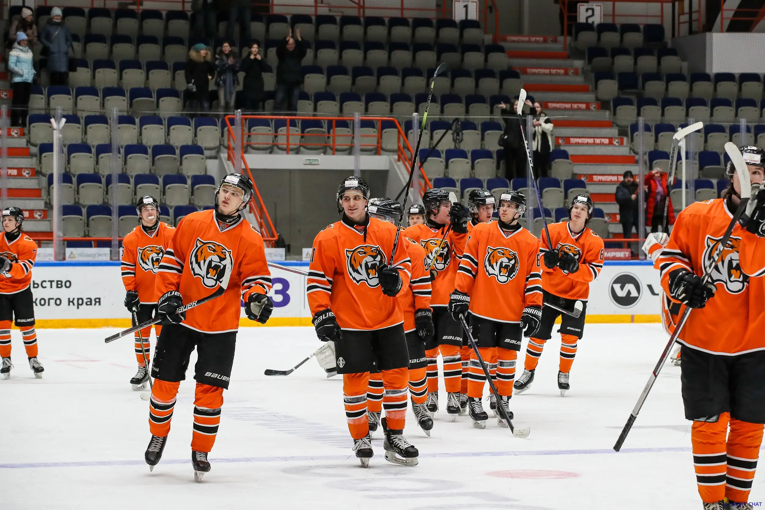 «Амур» дома обыграл «Барыс» — 4:2, Слепец оформил дубль