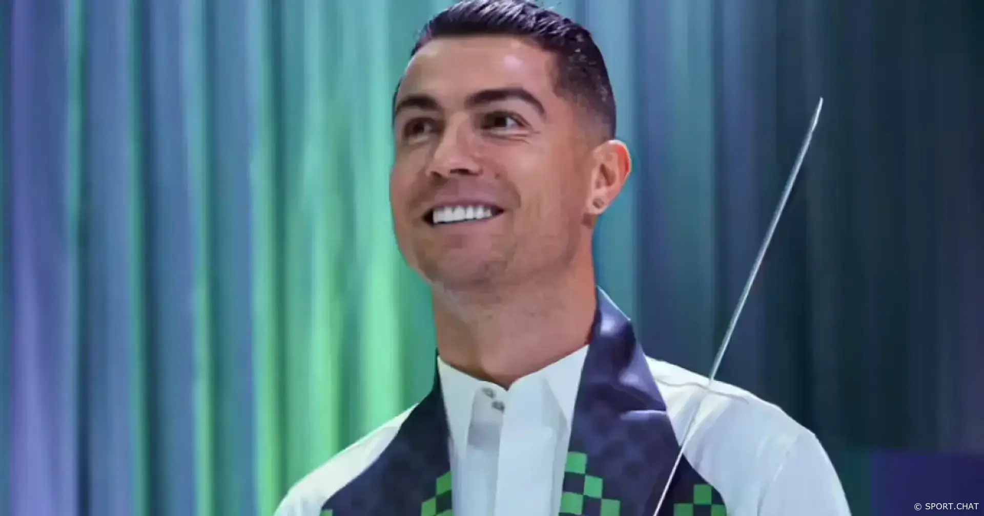 Может ли Криштиану Роналду сыграть за Альмерию, будучи совладельцем клуба?