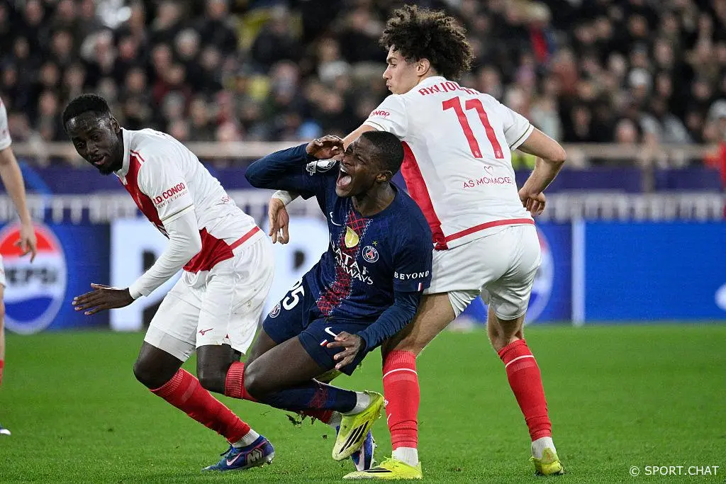 Монако — ПСЖ 2:3 Лига чемпионов — плей-офф, первый матч