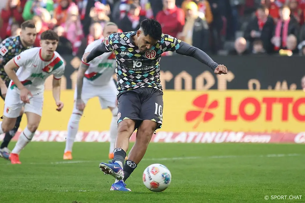 «Майнц» уверенно обыграл «Аугсбург» дома — 2:0