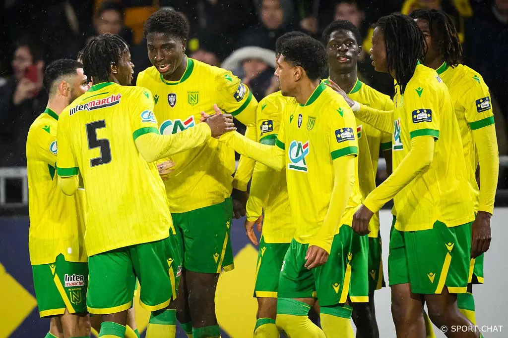 «Нант» уверенно обыграл «Гавр» дома — 2:0! Пенальти и автогол решили всё