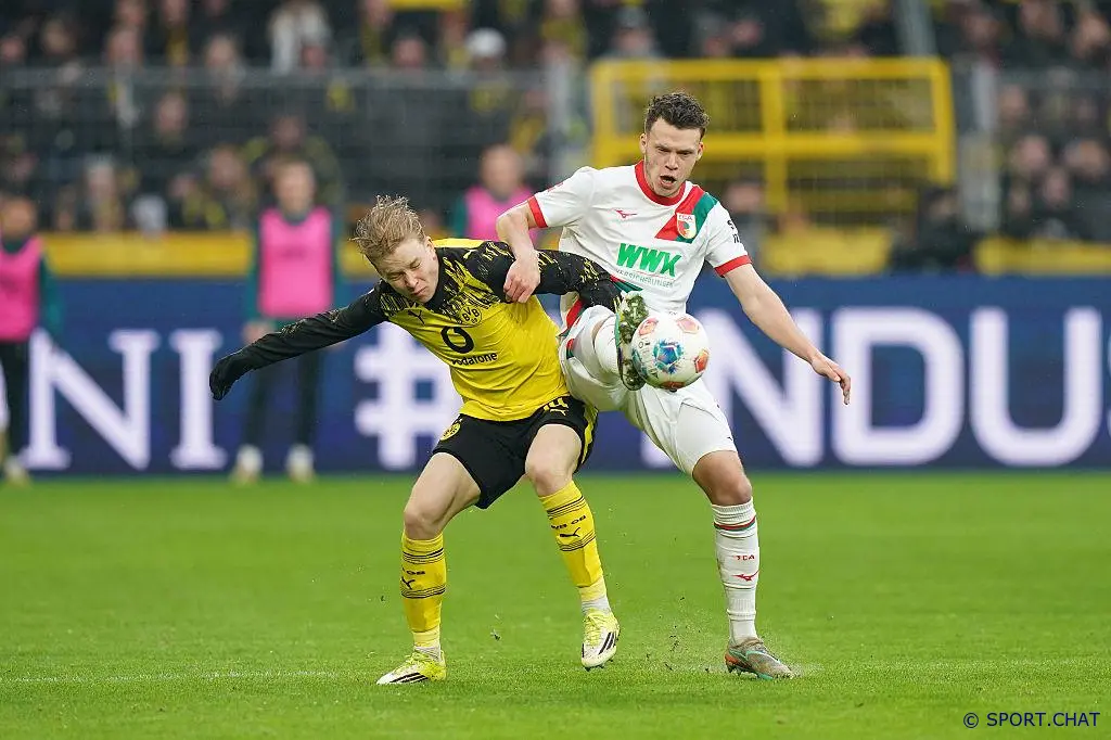 «Боруссия» Дортмунд уверенно обыграла «Аугсбург» — 2:0