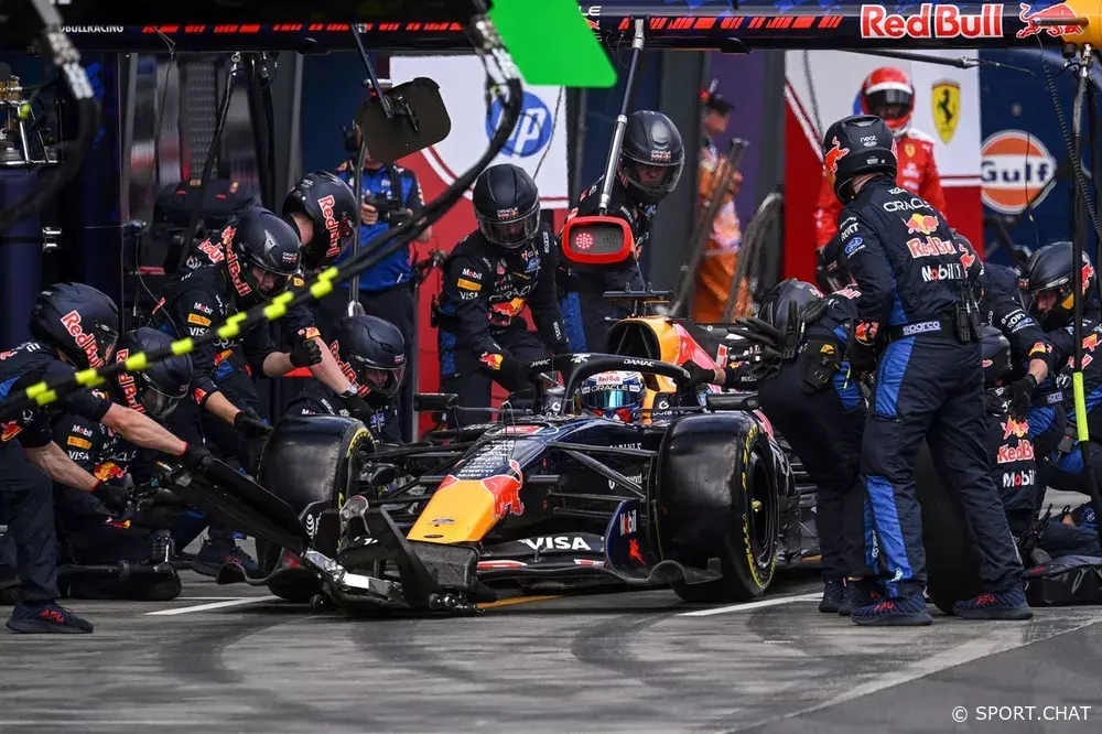 Ферстаппен призвал FIA вмешаться из-за проблем с новыми машинами Формулы-1 2026