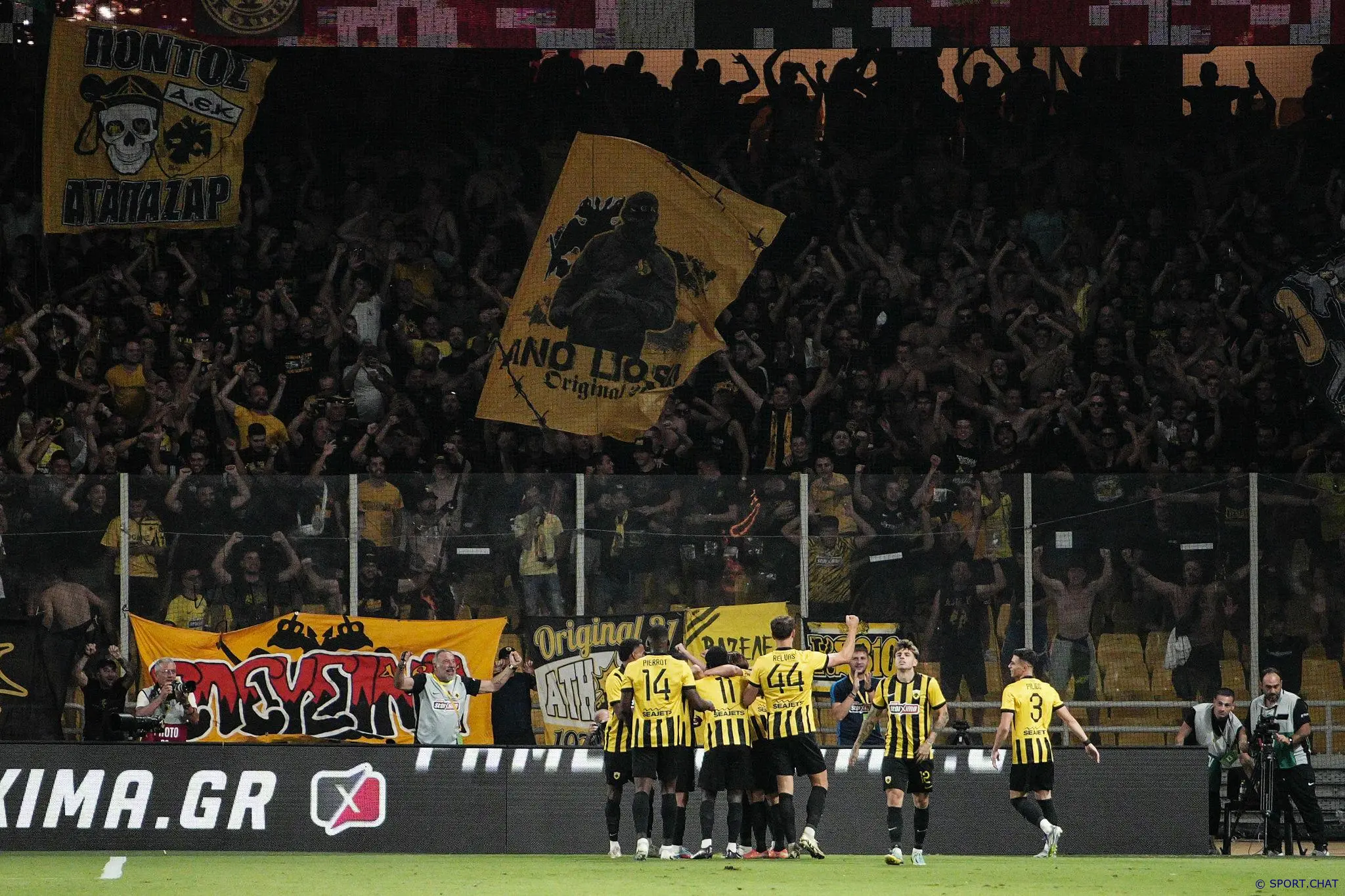 АЕК обыграл «Райо» в ответном матче — 3:1, но вылетел из турнира