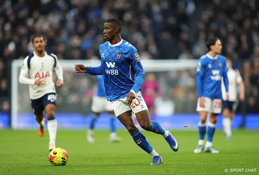 «Сандерленд» обыграл «Тоттенхэм» и забрал три очка дома — 1:0