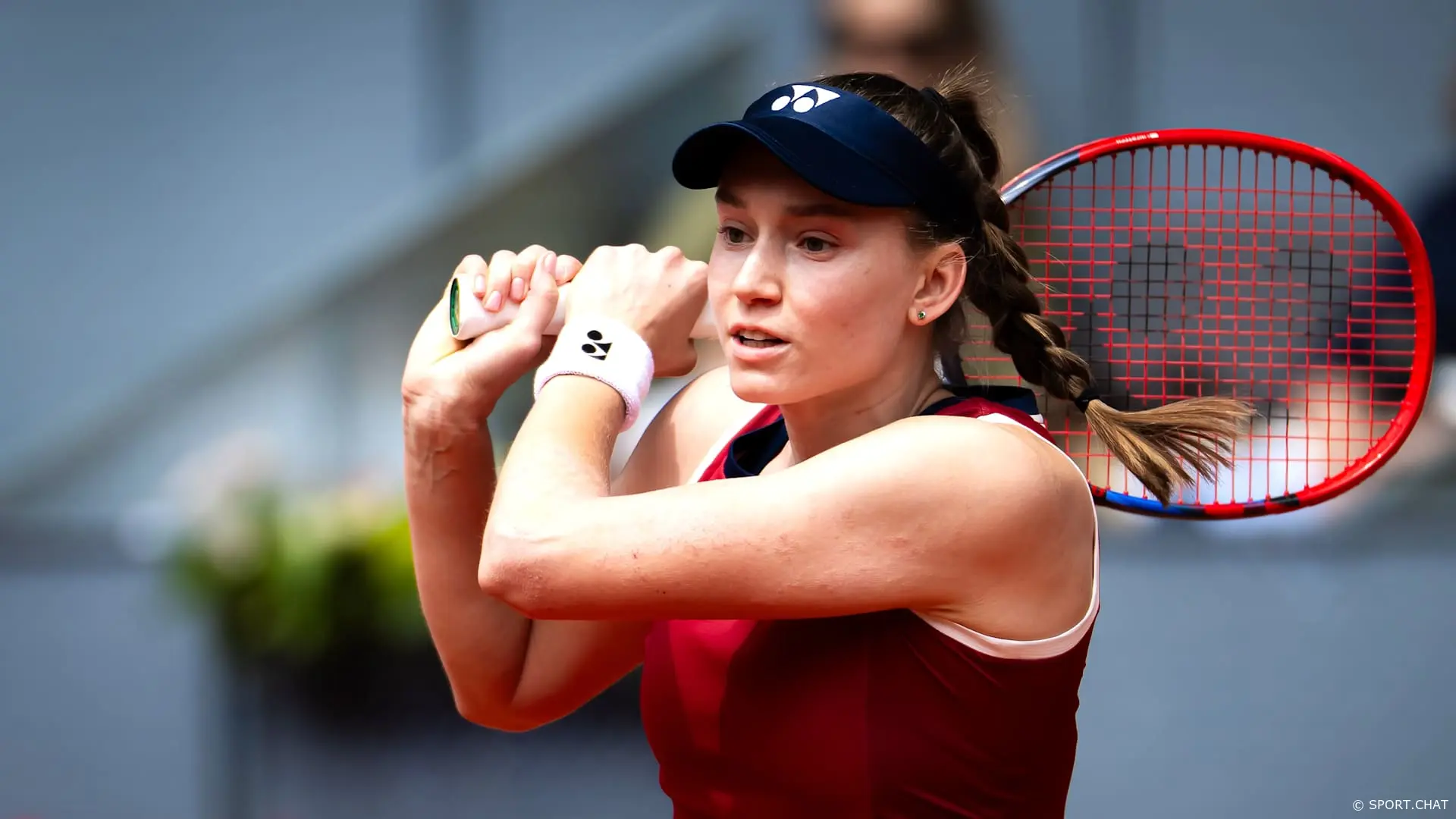 Рыбакина с камбэка начала турнир в Мадриде и одержала 100-ю победу на уровне WTA 1000