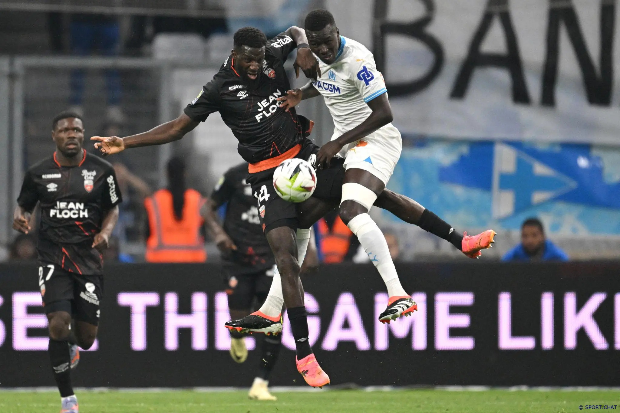 Лорьян — Марсель 2:0: хозяева уверенно обыграли фаворита