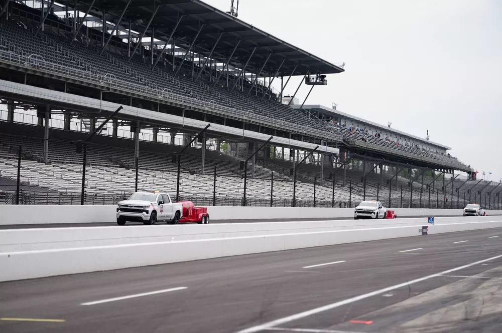 Квалификация Indy 500 сорвана из-за хаоса с погодой: организаторы экстренно меняют формат
