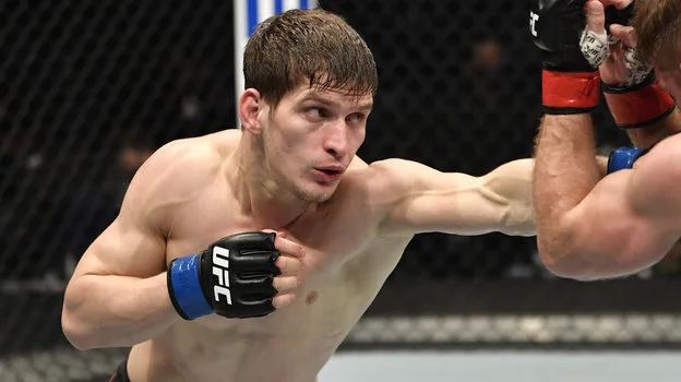 UFC 333: расписание предтурнирных мероприятий в Абу-Даби